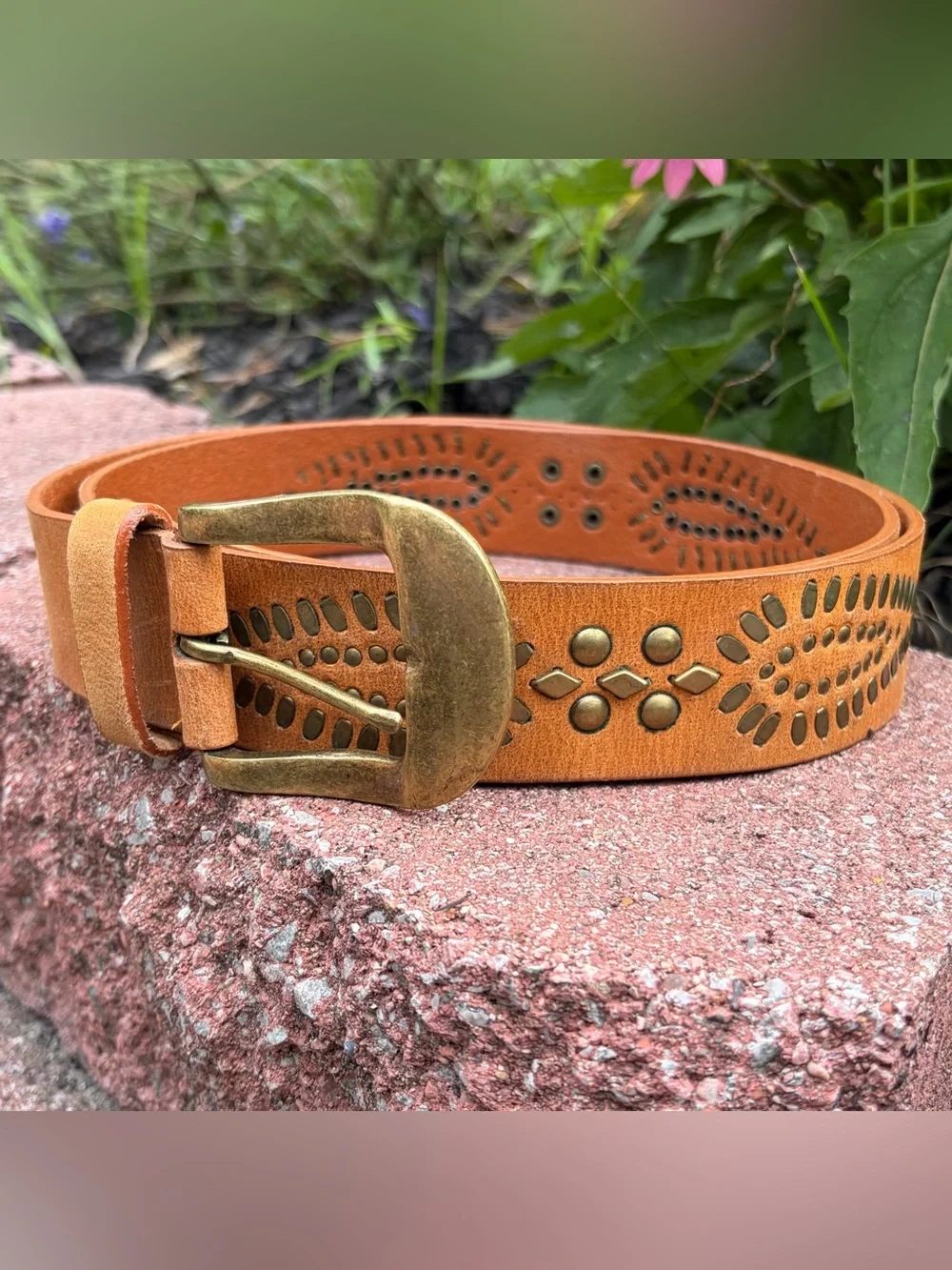 Vintage Nine West Y2K Festival Brown Leather Studded Belt Size XL 38-42” Waist
